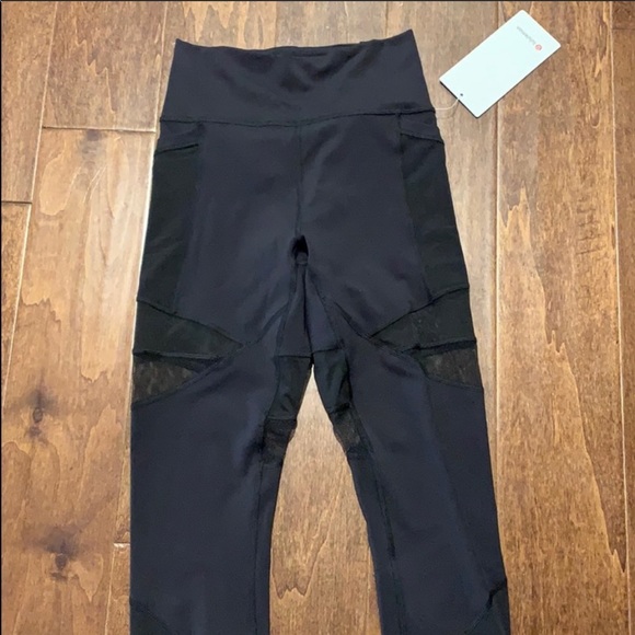 🆕 NEW!! Lululemon Black Mesh 7/8 Pant 👖😍🤗🤗 - Picture 2 of 8
